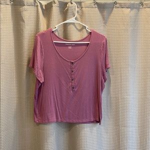 American Eagle top